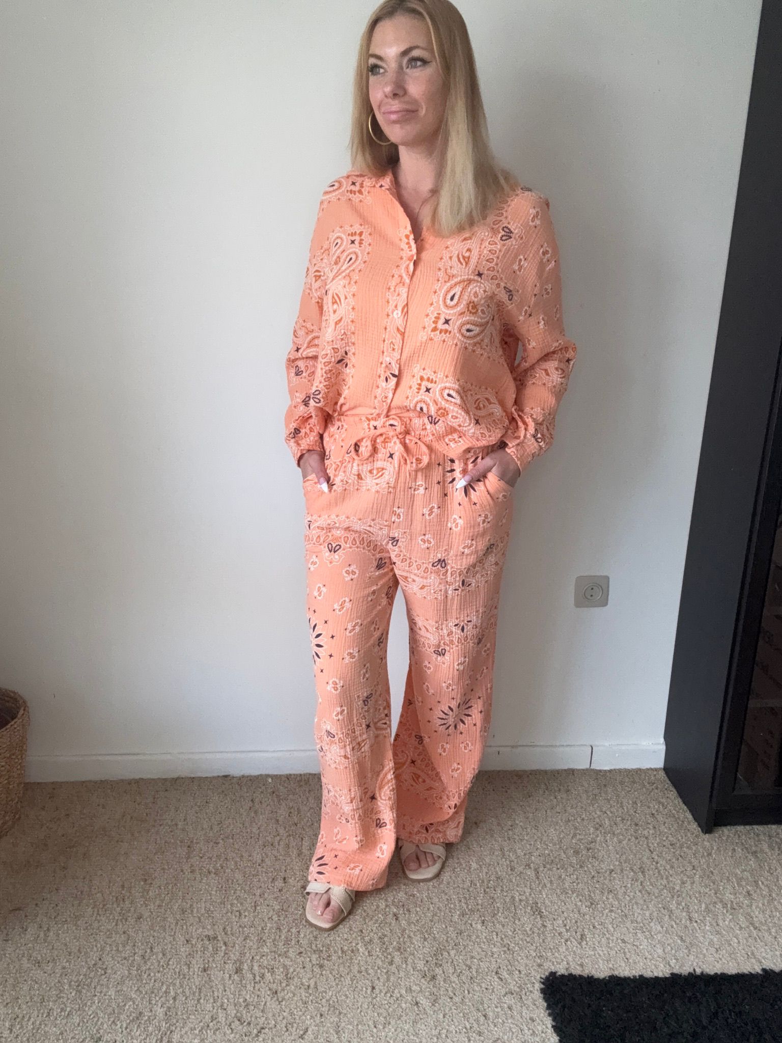 Matching set paisley print