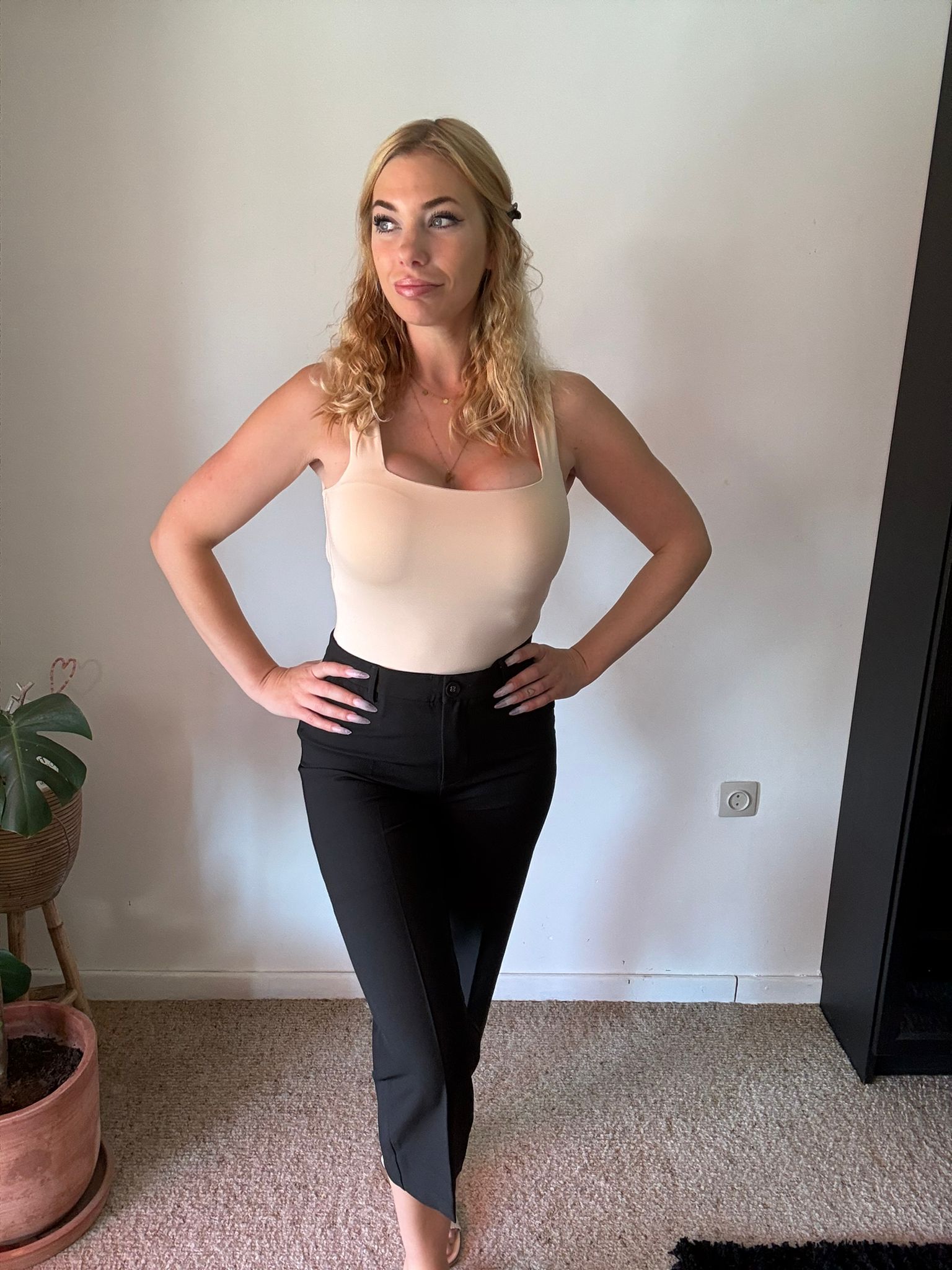 Beige Body voorkant 3
