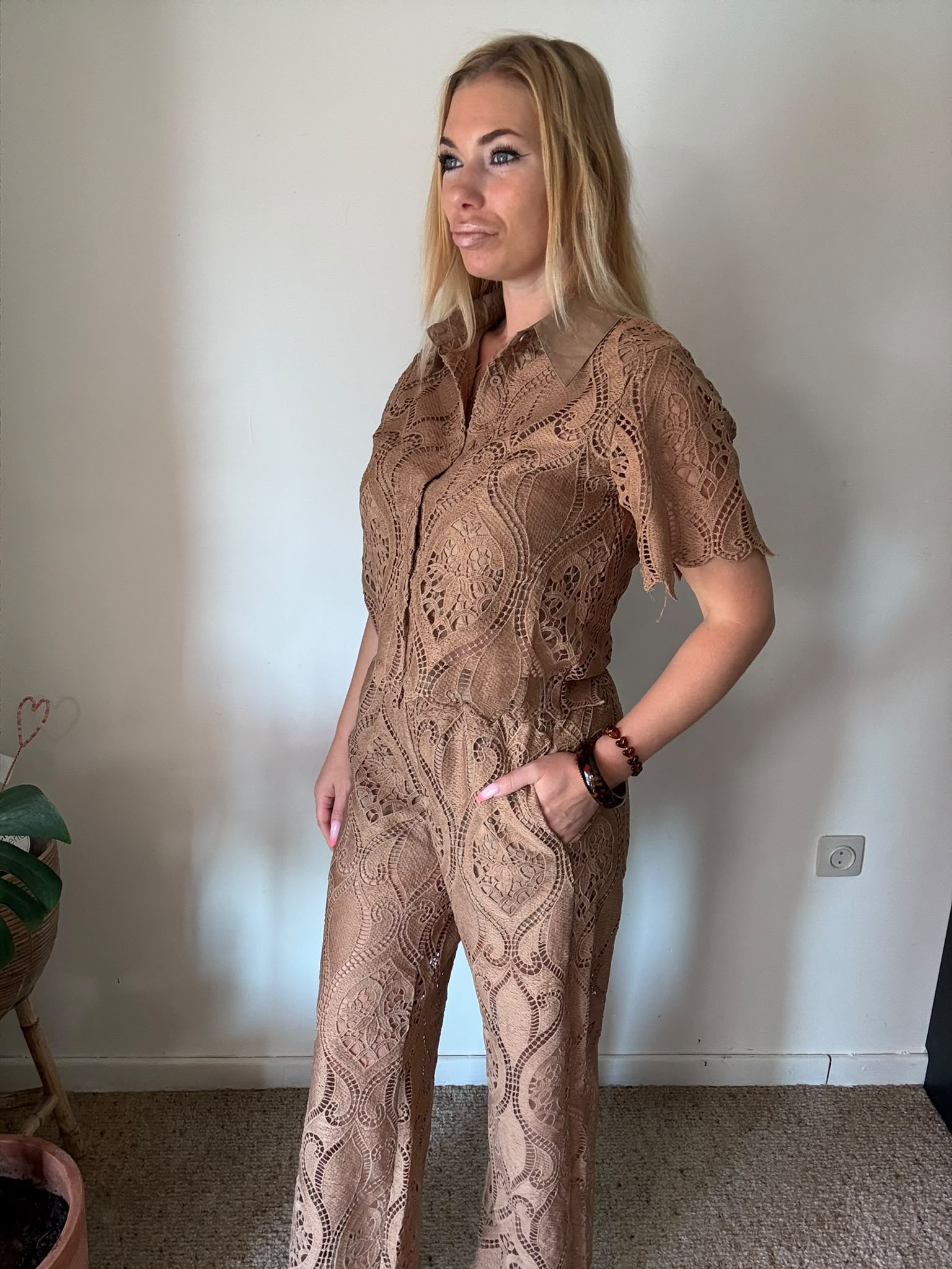 Camel Lace Matching Set - zijaanzicht