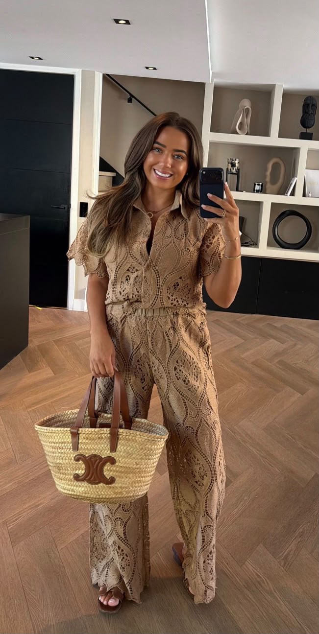 Camel Lace Matching Set - inspiratie look 2