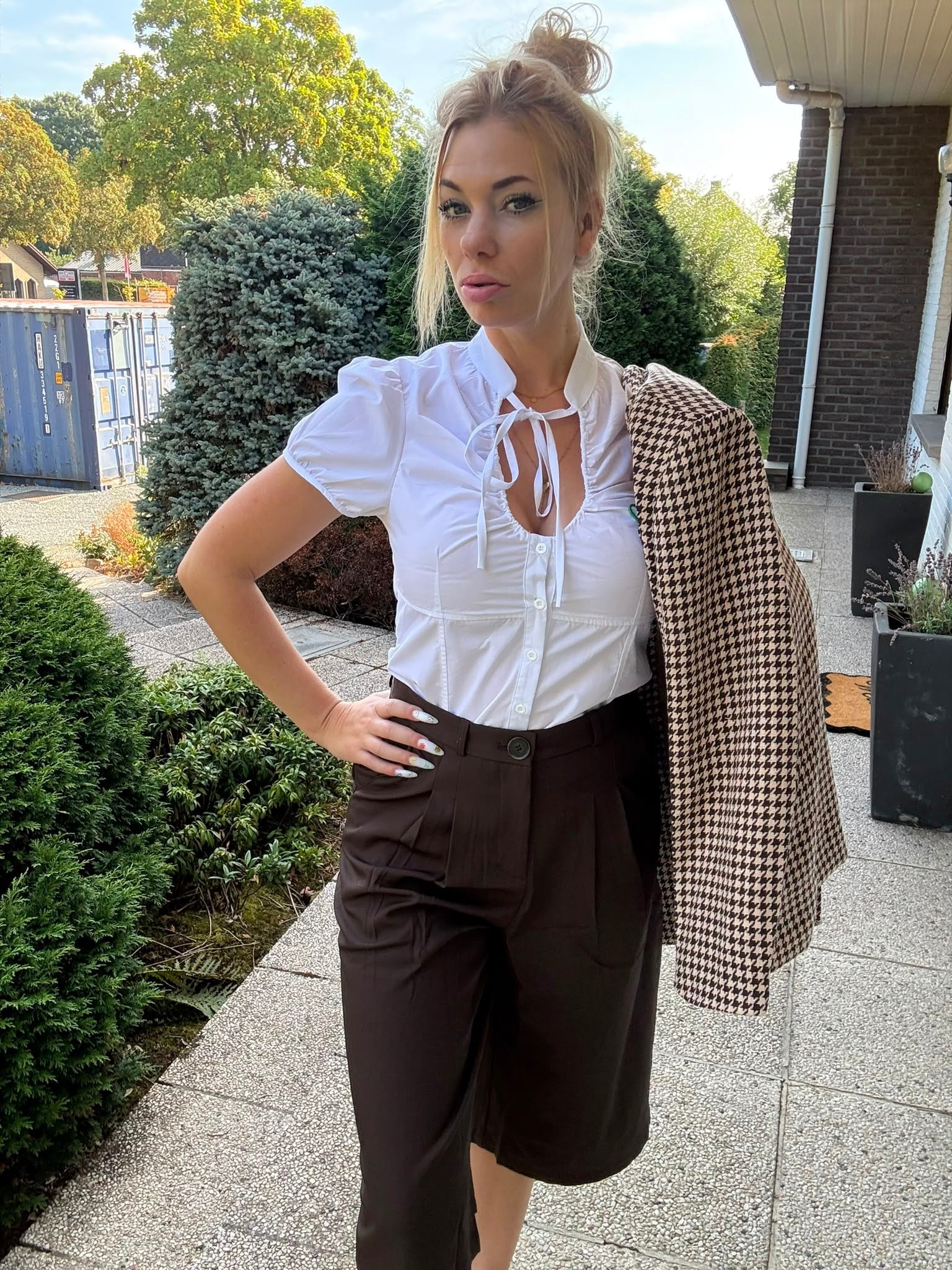 Bruine Wijde Bermuda met blazer
