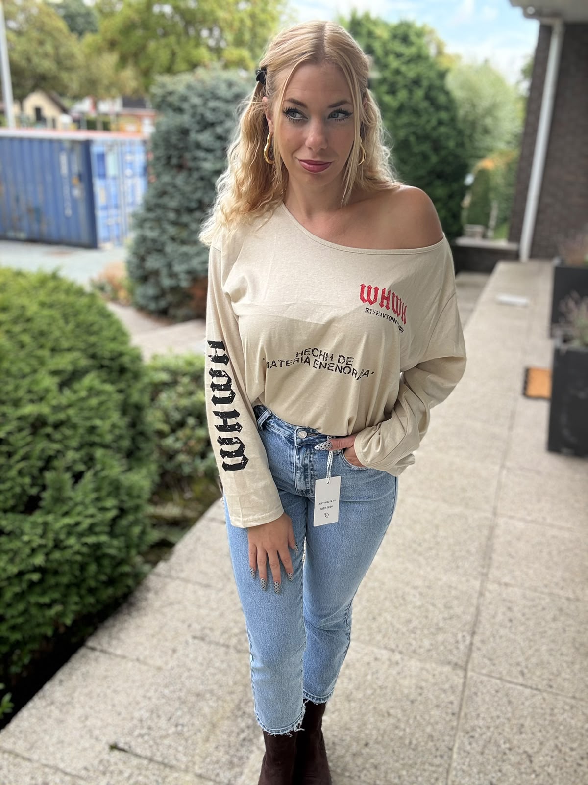 Off Shoulder Long Sleeve Top Beige - voor