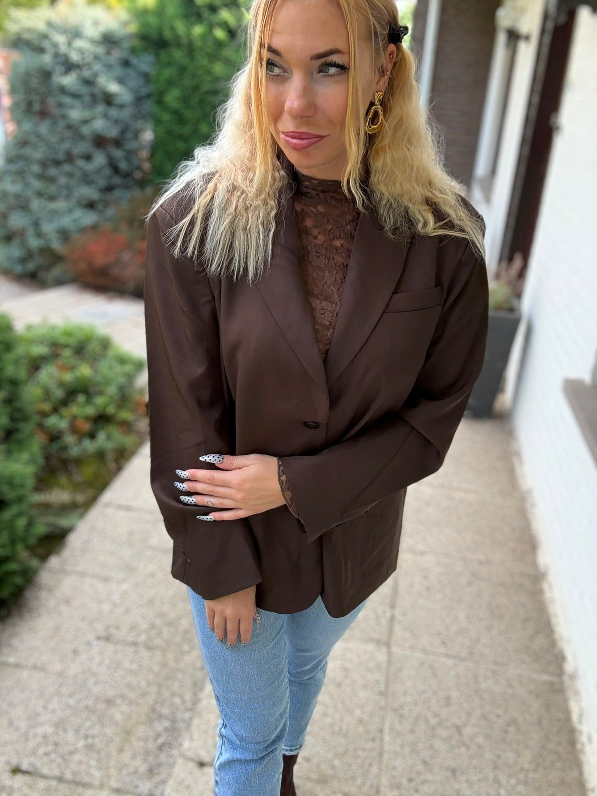 Maaike Blazer Brown
