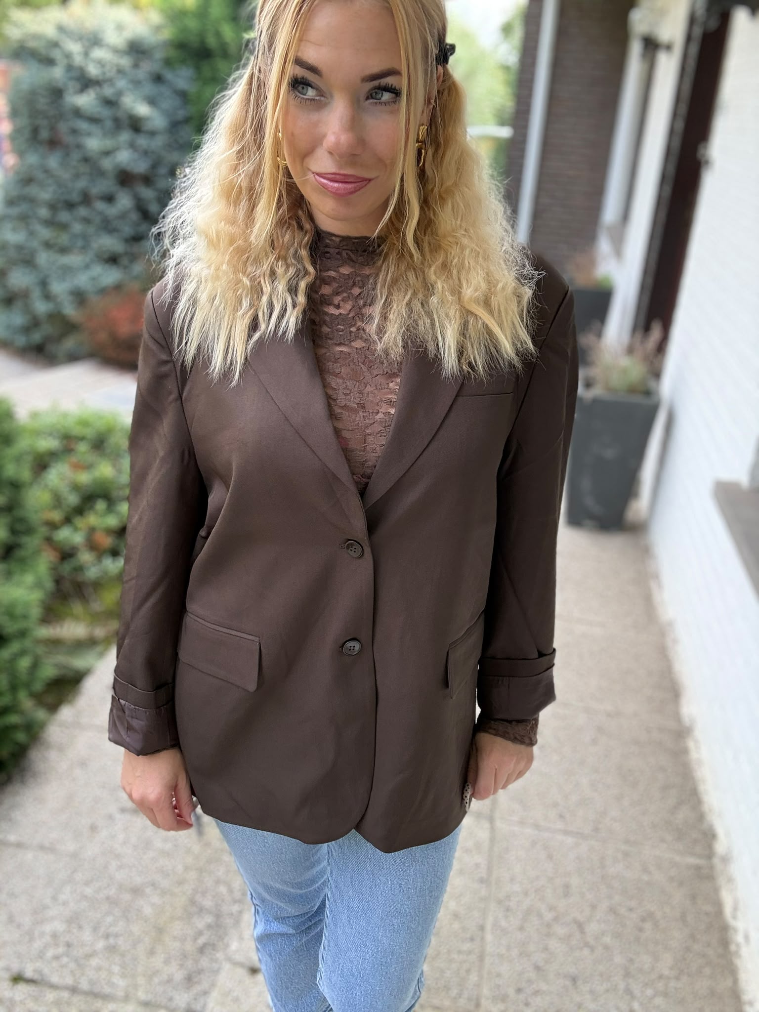 Maaike Blazer Brown